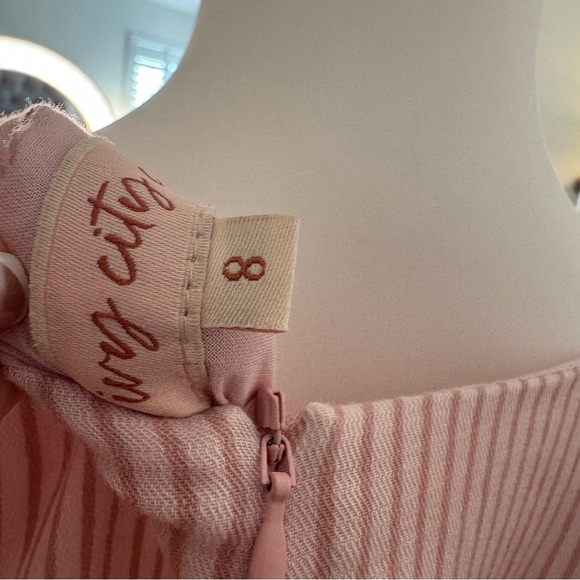 NWOT Ivy City Co Cupcake Pink Striped Puff Sleeve Dress - Picture 6 of 6